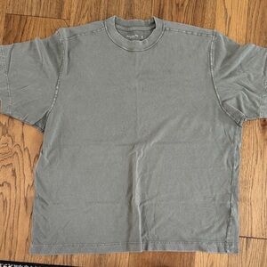 Abercrombie & Fitch Men's Slate Gray Tee😊